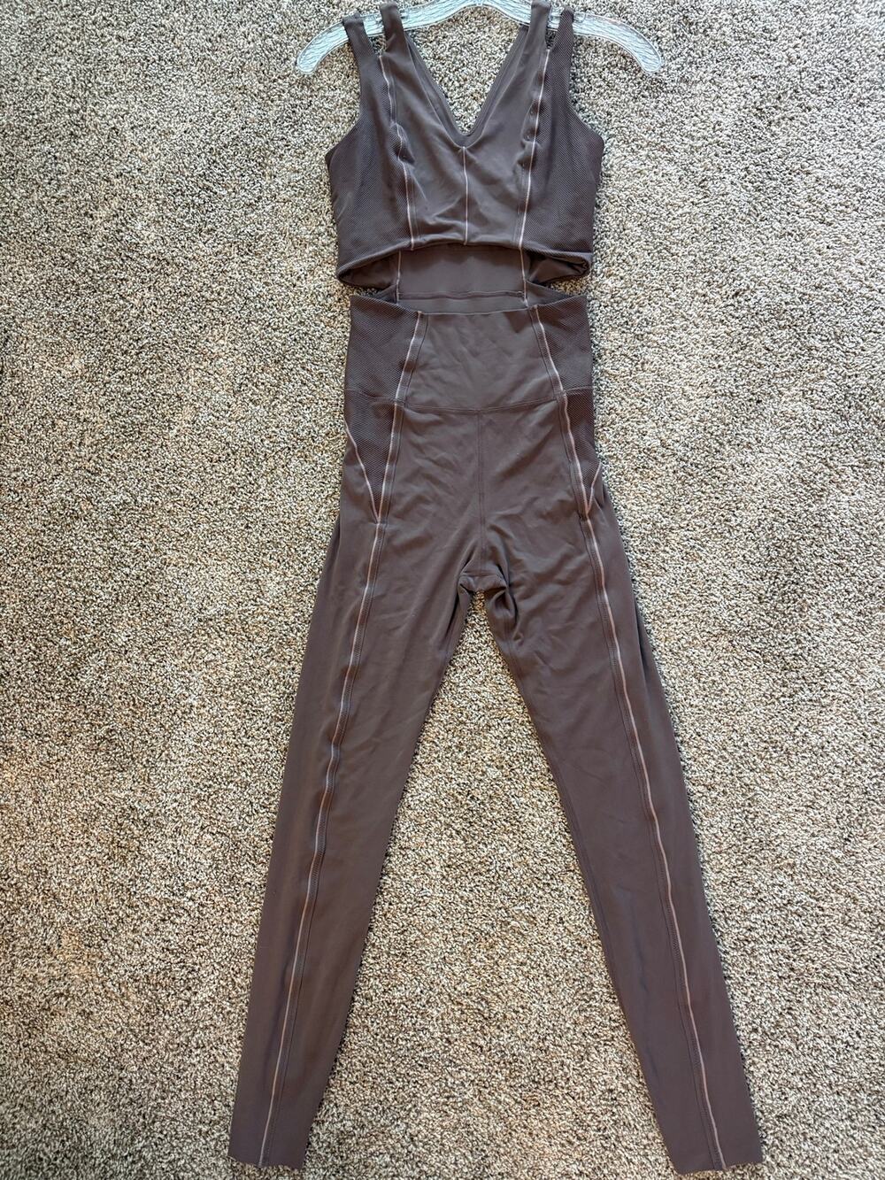 Nike Yoga Luxe Dri-FIT Infiniton Jumpsuit Size S Cutout Bodysuit Mauve Taupe